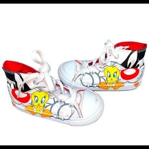 Converse Looney Tunes Bugs Casual Canvas Shoes Little Kids Size 8